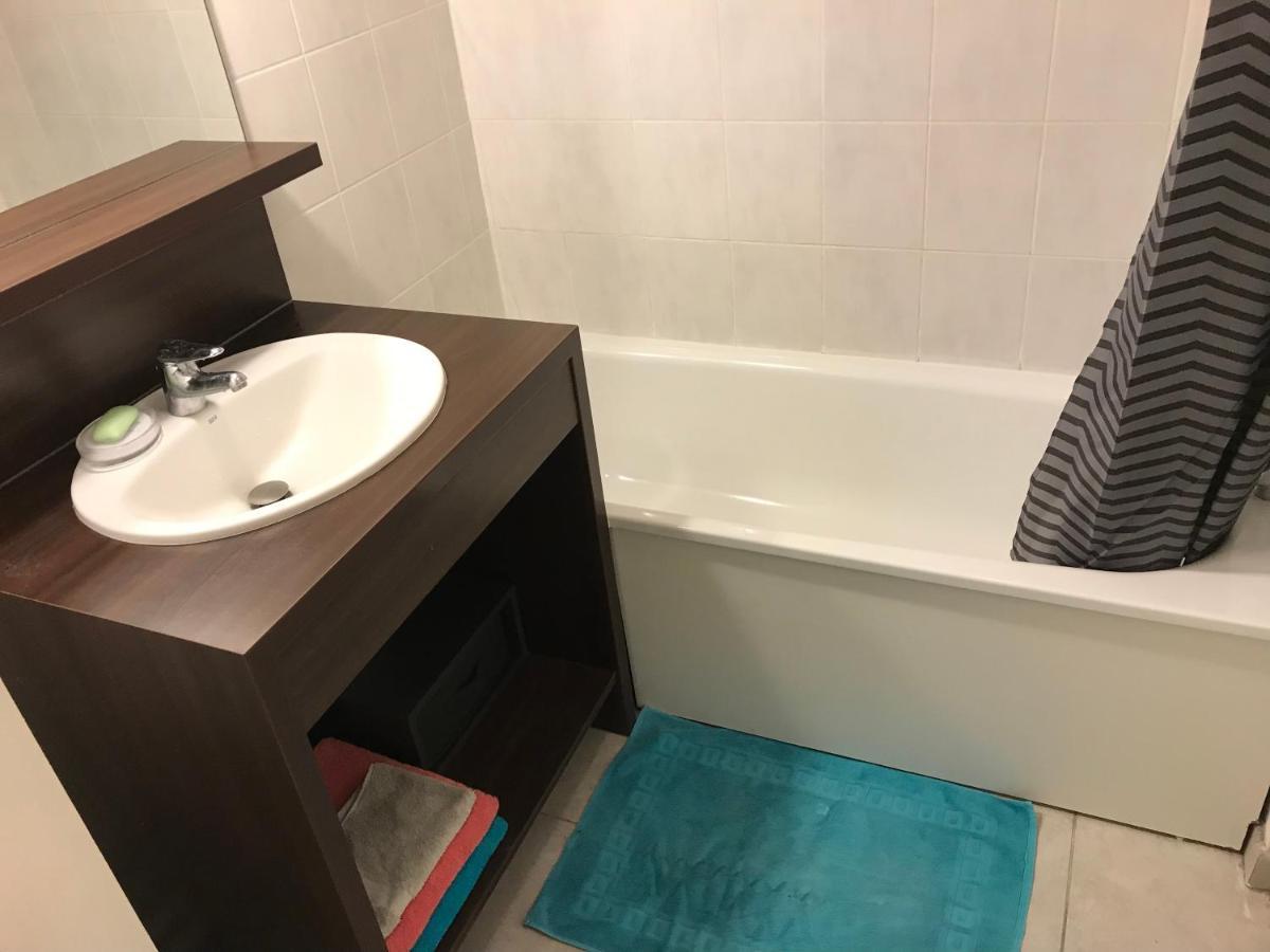 מונטבראן Studio 22M2 Rer Val D'Europe A 150M /Disney-Paris מראה חיצוני תמונה