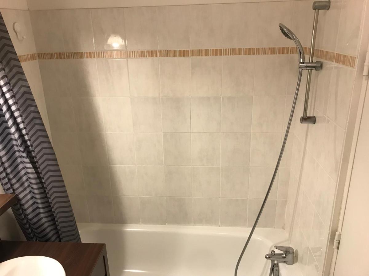מונטבראן Studio 22M2 Rer Val D'Europe A 150M /Disney-Paris מראה חיצוני תמונה