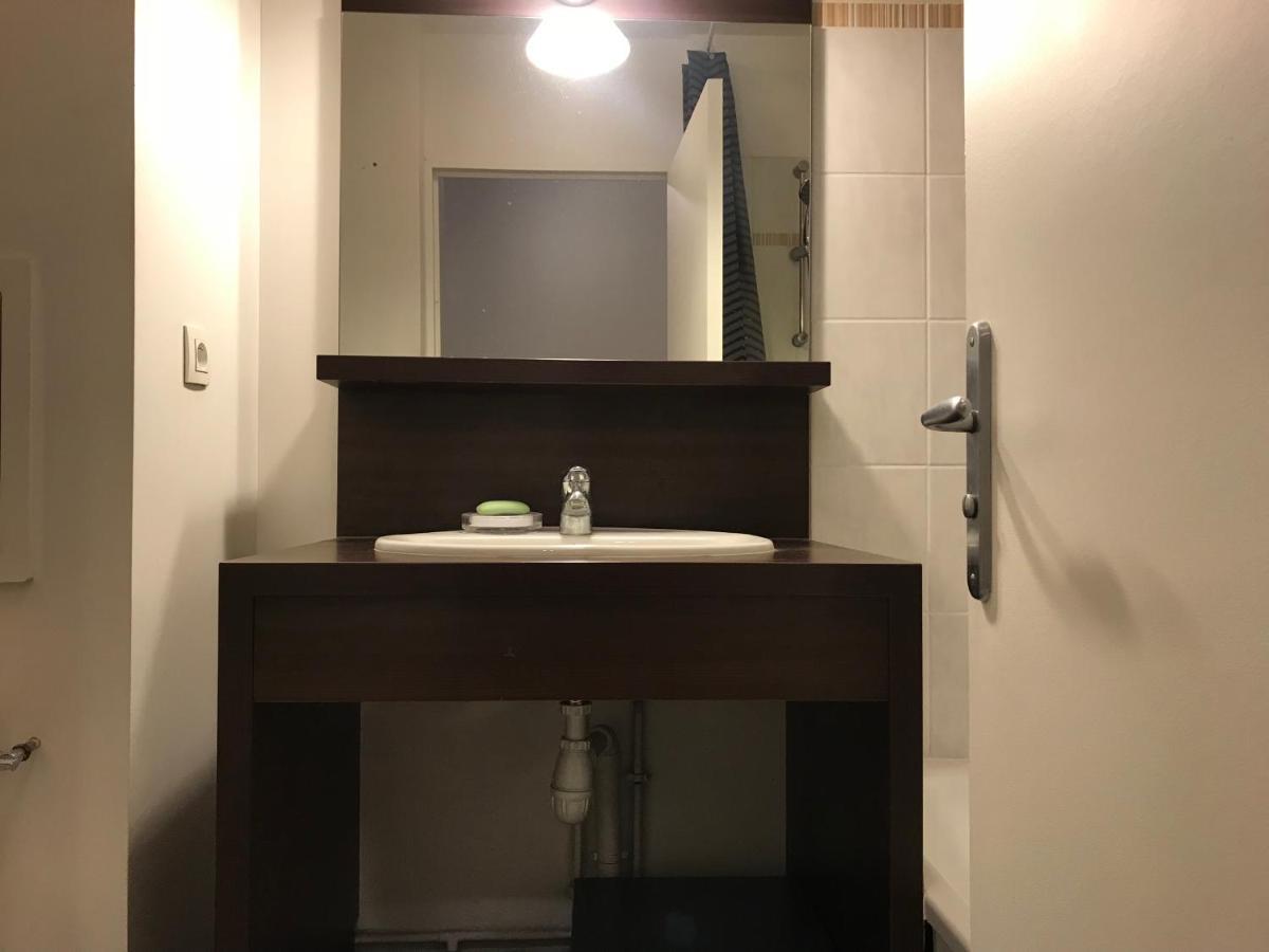 מונטבראן Studio 22M2 Rer Val D'Europe A 150M /Disney-Paris מראה חיצוני תמונה